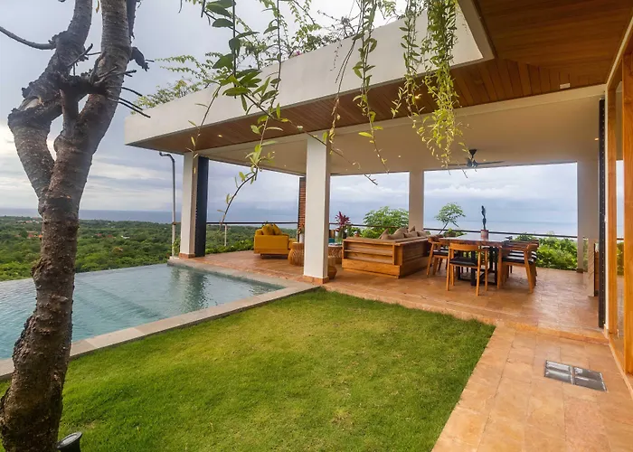 Sunset Hills * Uluwatu